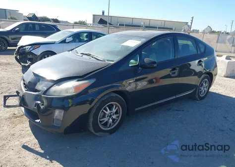 2011 Toyota Prius Two z USA, uszkodzony, nr VIN JTDKN3DU5B5301989